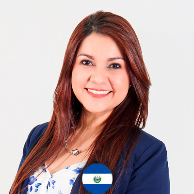 Lic. Krissia Zelaya — El Salvador
